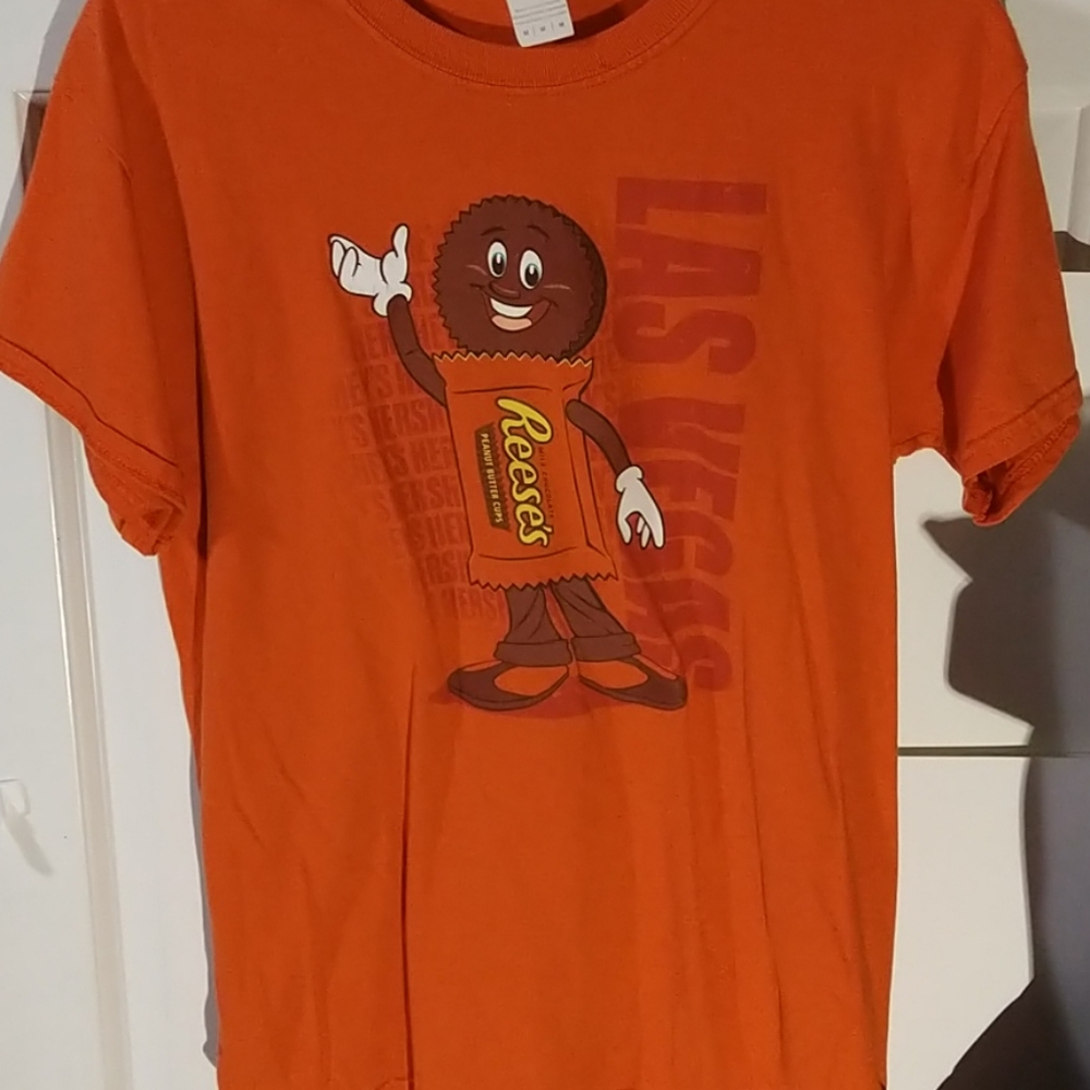 Vintage Reese's Las Vegas shirt
